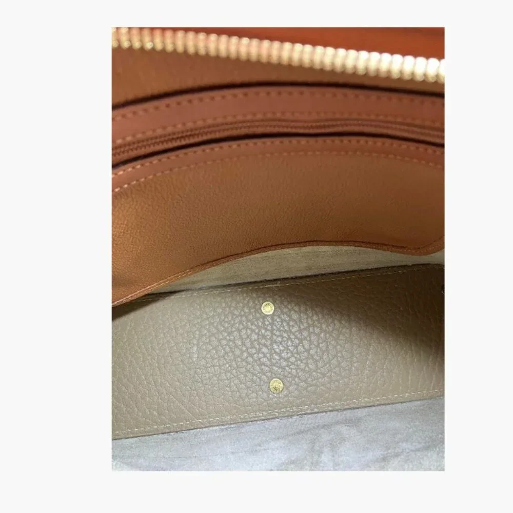 Dooney & Bourke Hobo Shoulder Bag Vintage Light/Med Taupe Pebbled Leather EUC